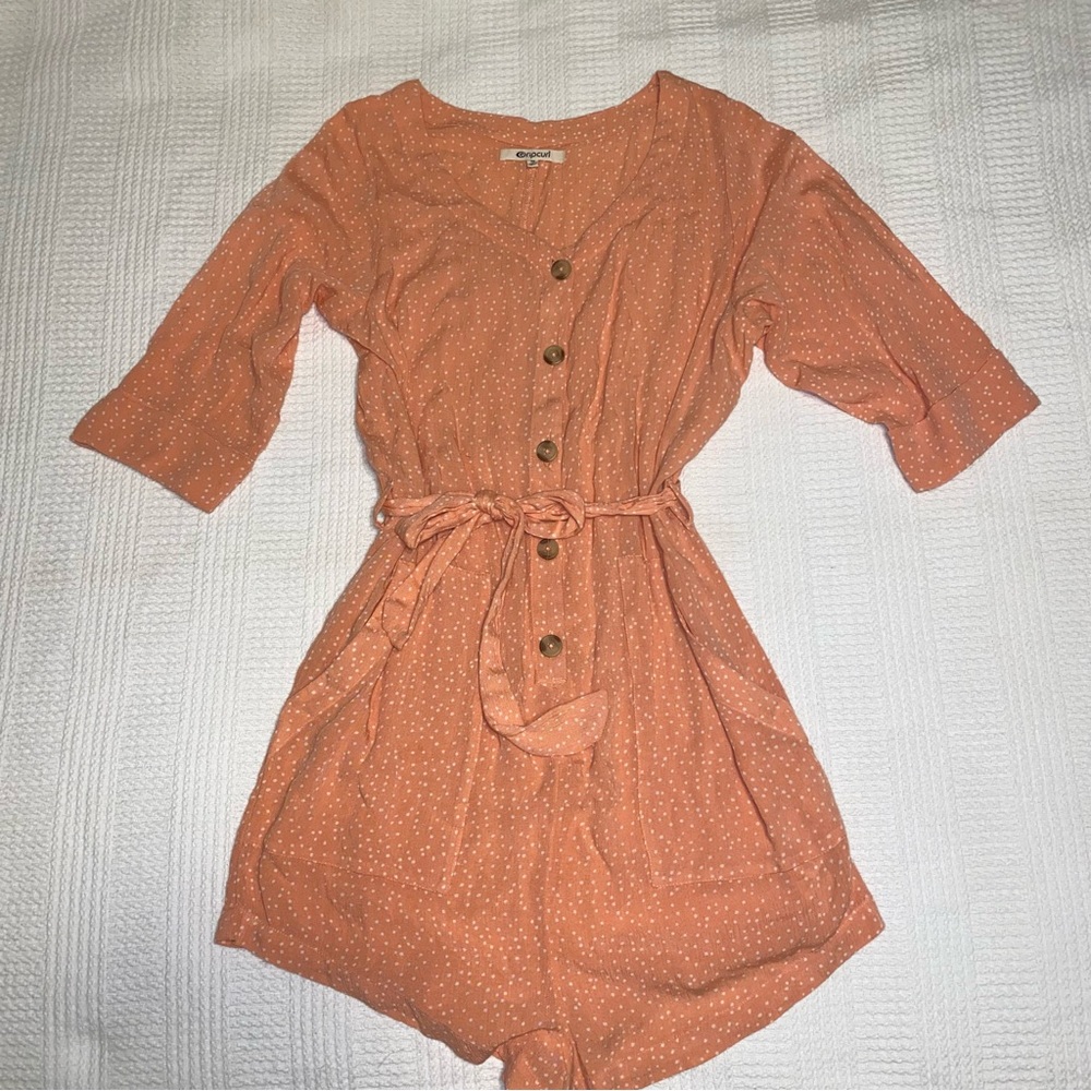 BNWT Rip Curl Romper - size Medium